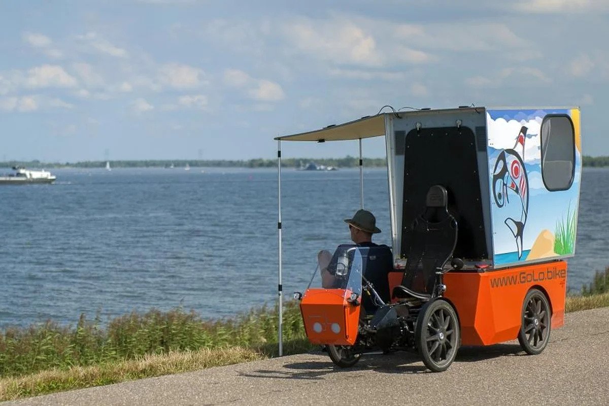 The Golo Gocamp Is an E-bike That Also Serves as an RV